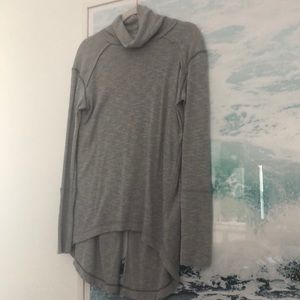 Free people size s light sweater